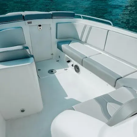 Hotel en barco Lancha De Lujo 38ft